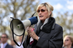 Erin Brockovich face aux data centers IA